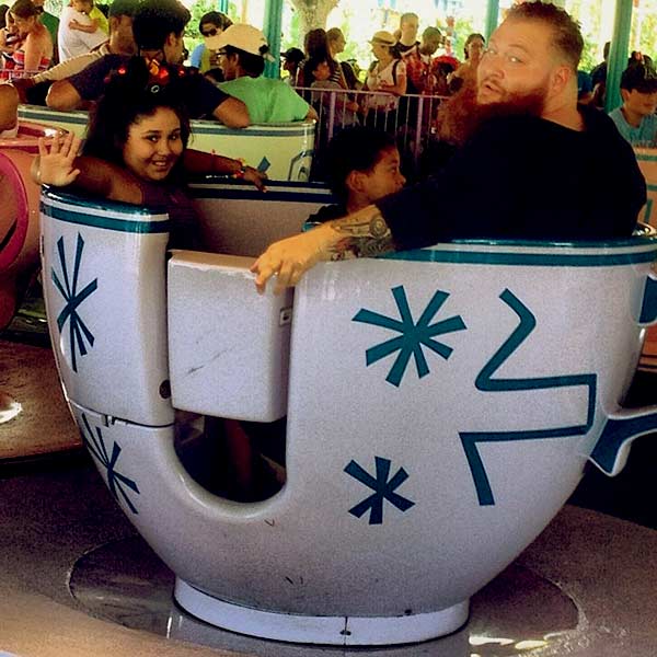 Image of Action Bronson with his kids Elijah and Hannah