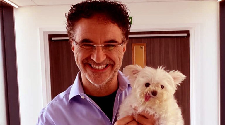 Is Noel Fitzpatrick Married To A Wife Or Is He Gay Celebrity Spouse