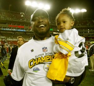 Mike Tomlin and wife Kiya Tomlin Winston has 3 Kids in family ...